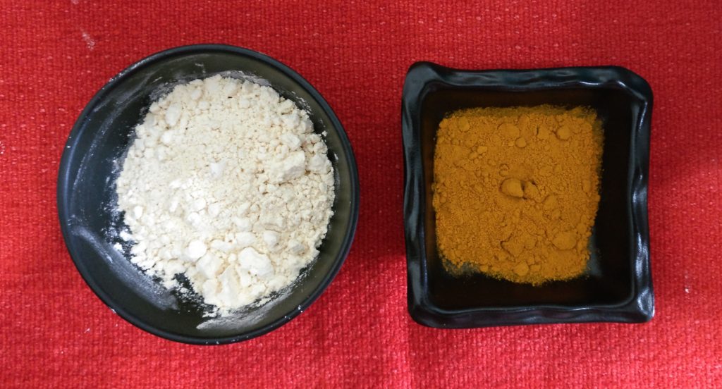 Gram Flour And Turmeric