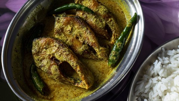 Why Bengalis People Love To Eat Fish So Much